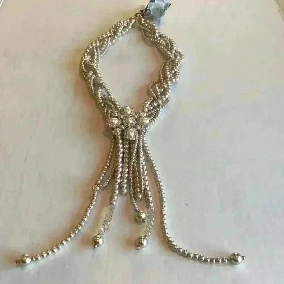 Fox’s new Faux Pearl Statement Necklace - Picture 8 of 16